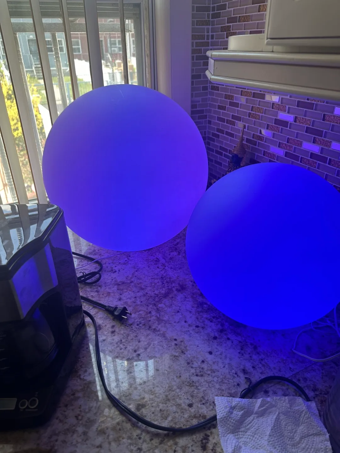 Color Changing Sphere Lights - Set of 2 thumbnail