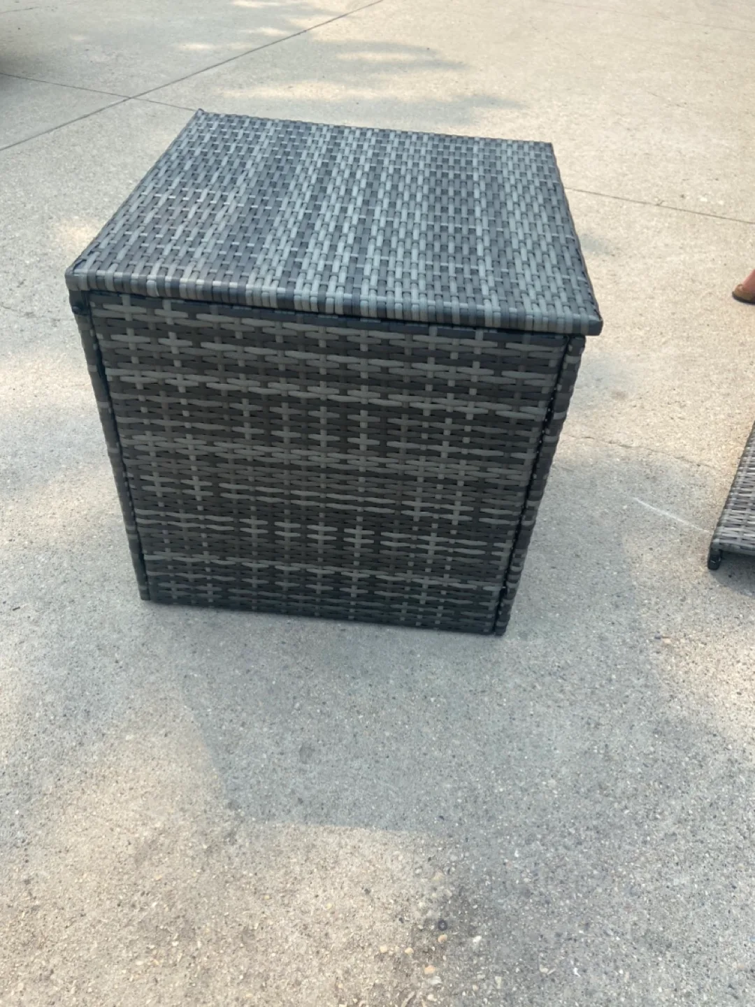 Wicker Table/Storage Box thumbnail
