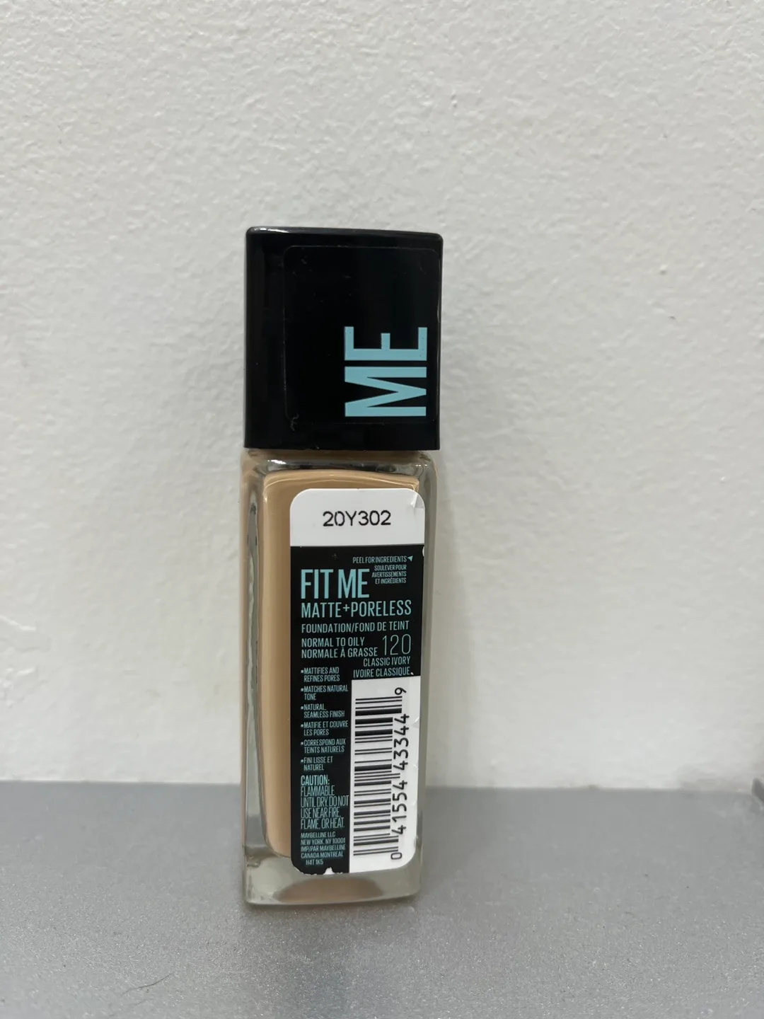 Maybelline Fit Me Matte + Poreless Foundation 120 thumbnail