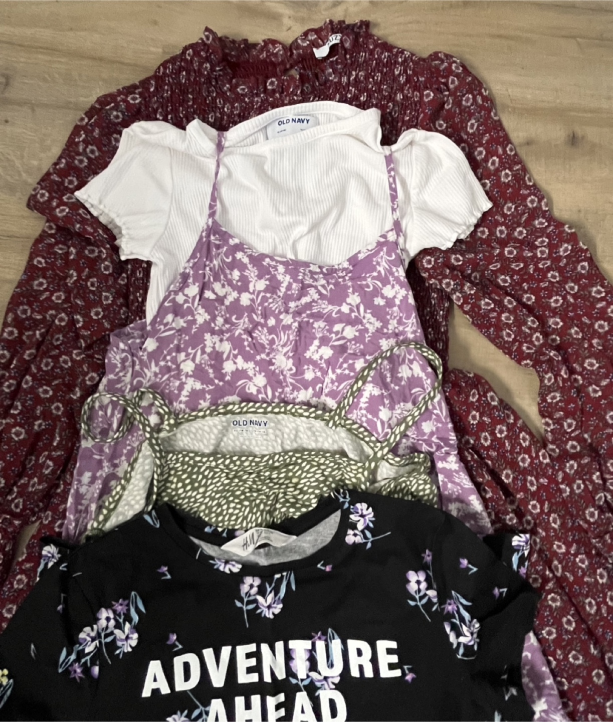 Bundle of Girls' Clothing (Old Navy, H&M,Suzy ) - photo 2