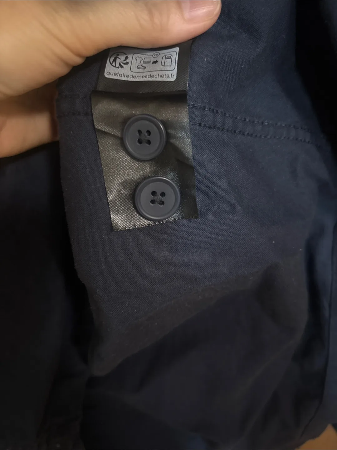 H&M Navy Blue Graphic Shirt image indicator(3)