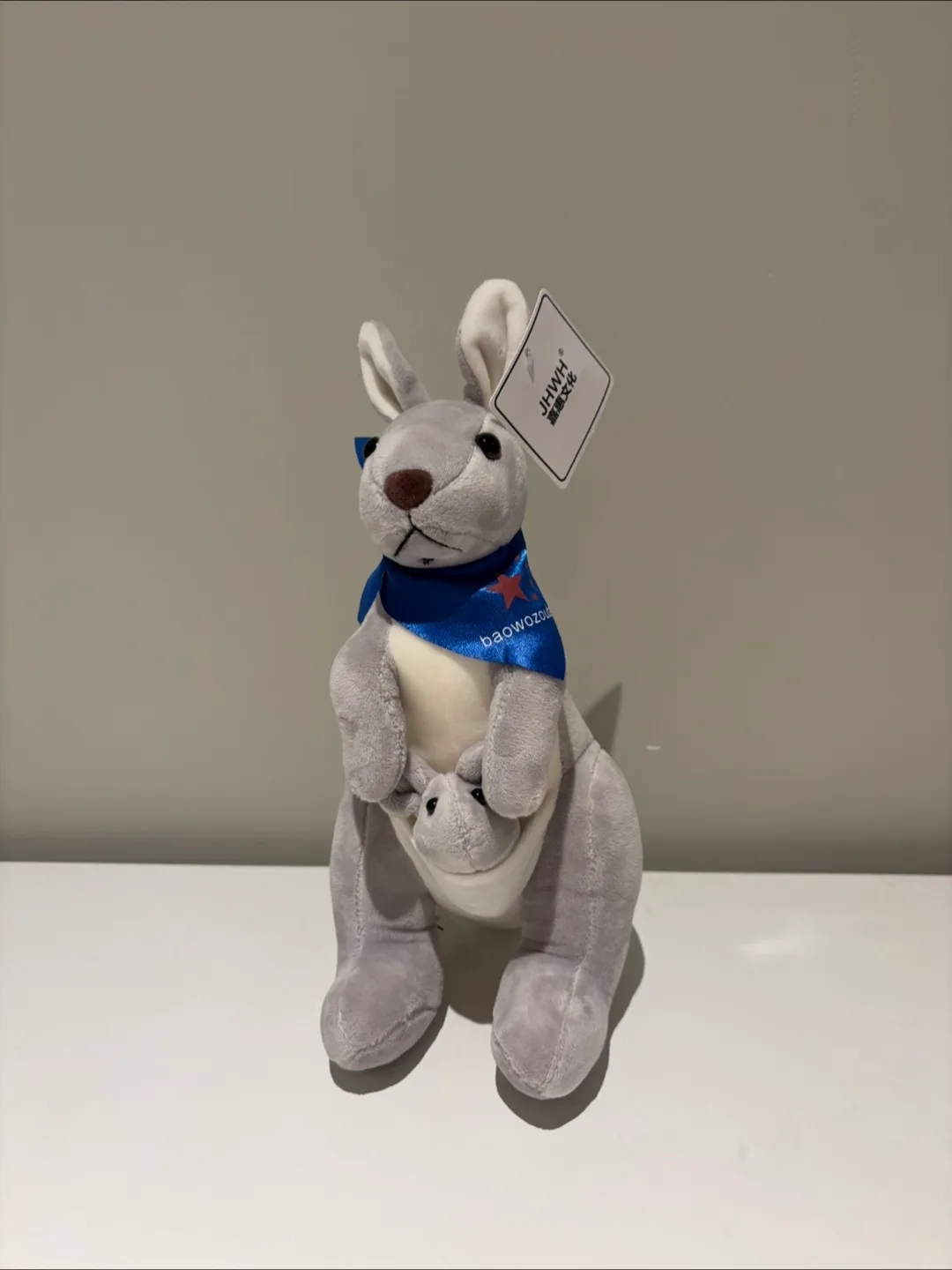26cm Kangaroo Plush Toy thumbnail