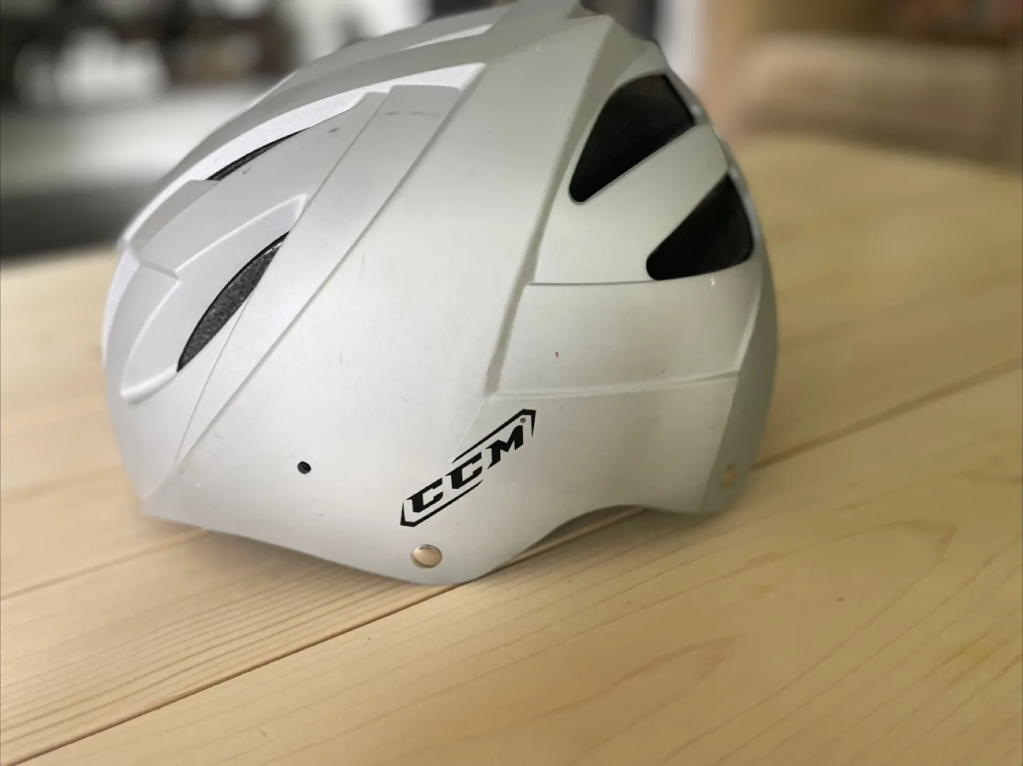 Sports Helmet thumbnail
