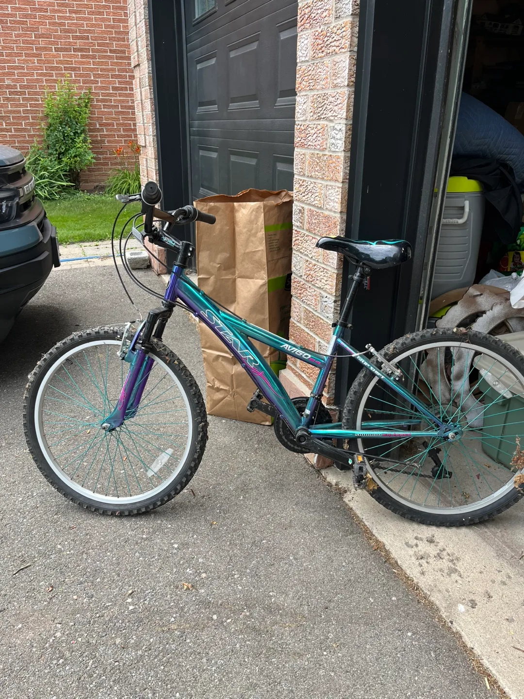 Girls Bike thumbnail