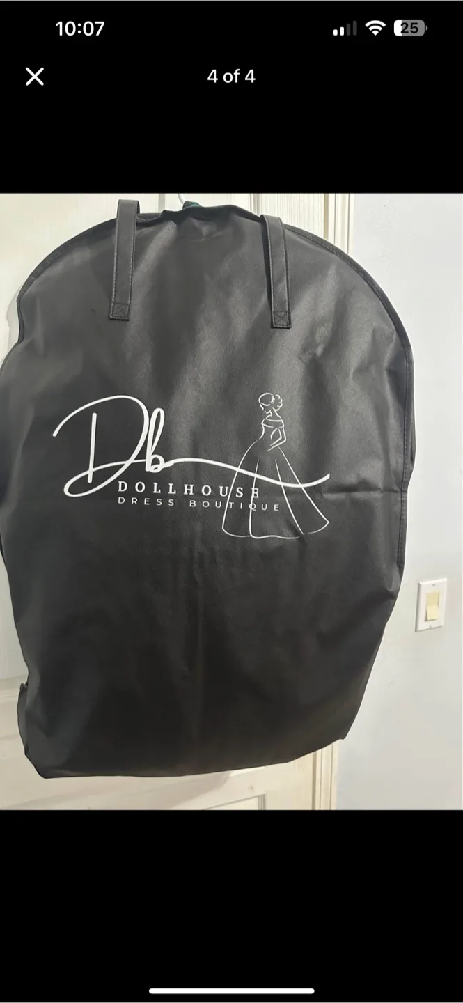 Emerald Green Evening Gown image indicator(3)