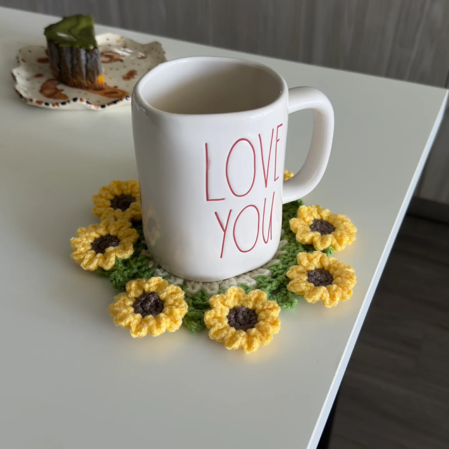 Handmade Crochet Sunflower Coaster Set image indicator(2)