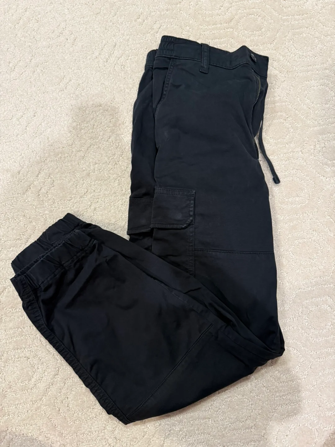 Uniqlo Black Cargo Pants - Size S thumbnail