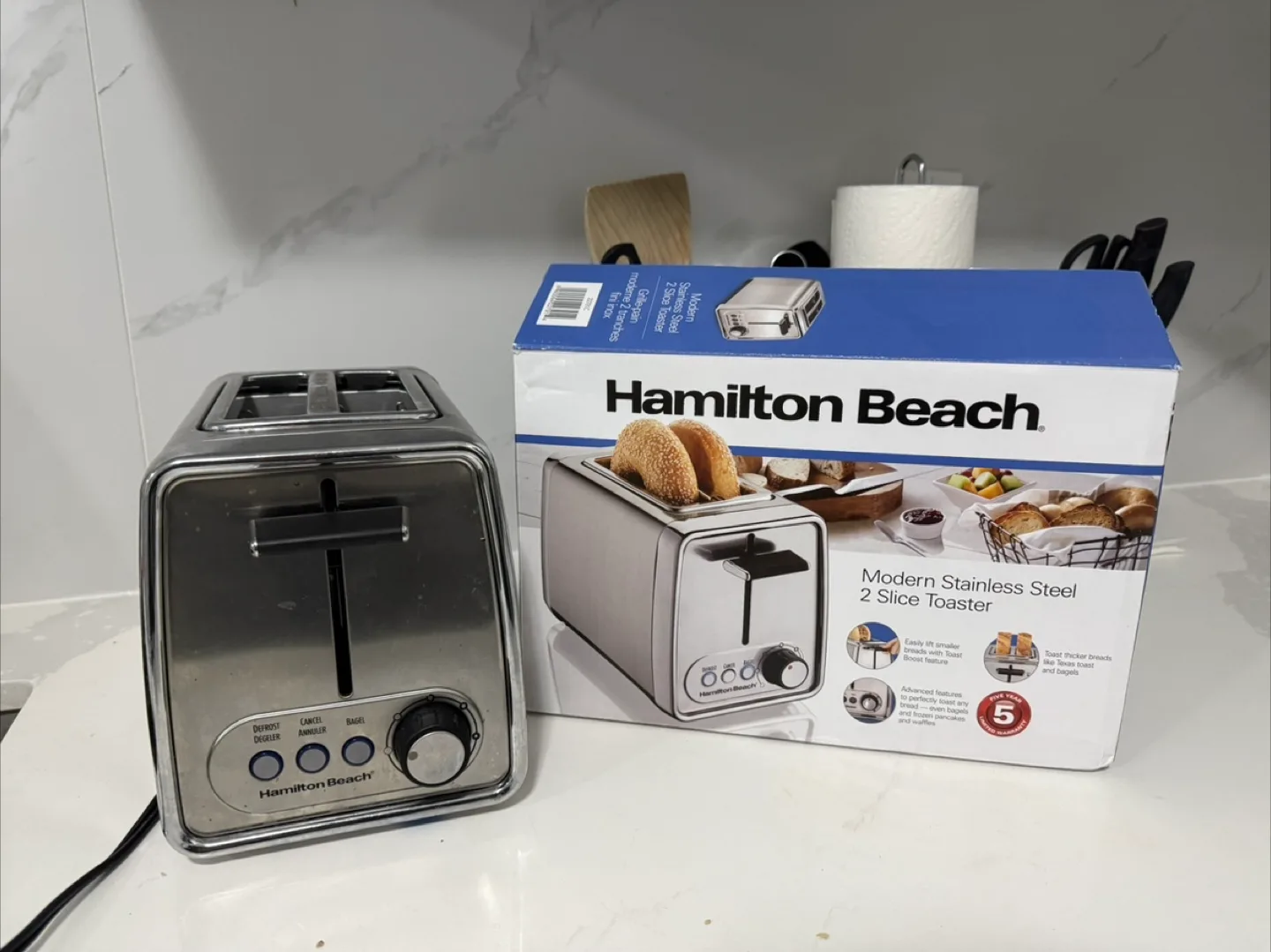 Hamilton Beach Modern Stainless Steel 2-Slice Toaster thumbnail