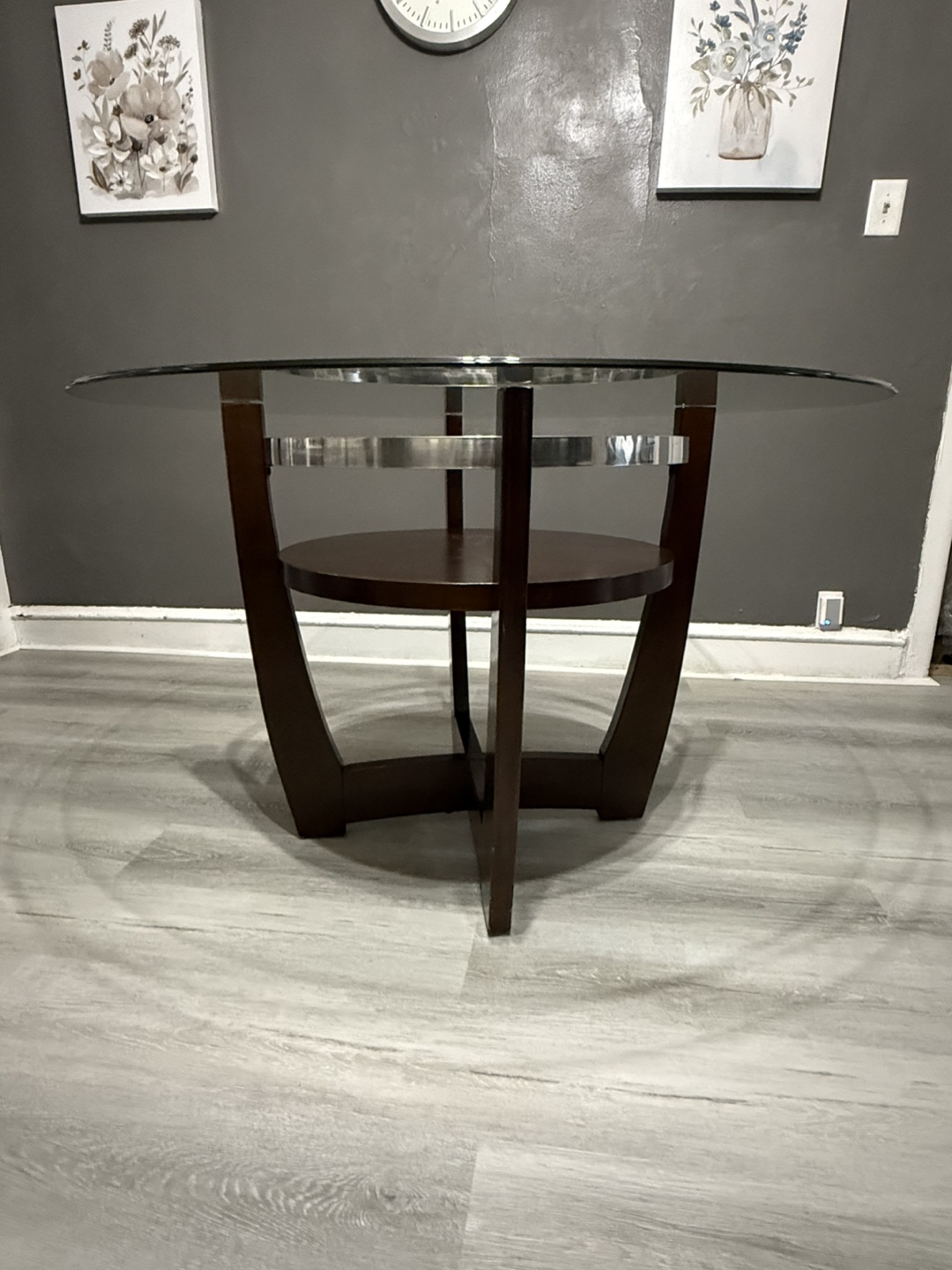 Glass Top Round Dining Table - photo 3