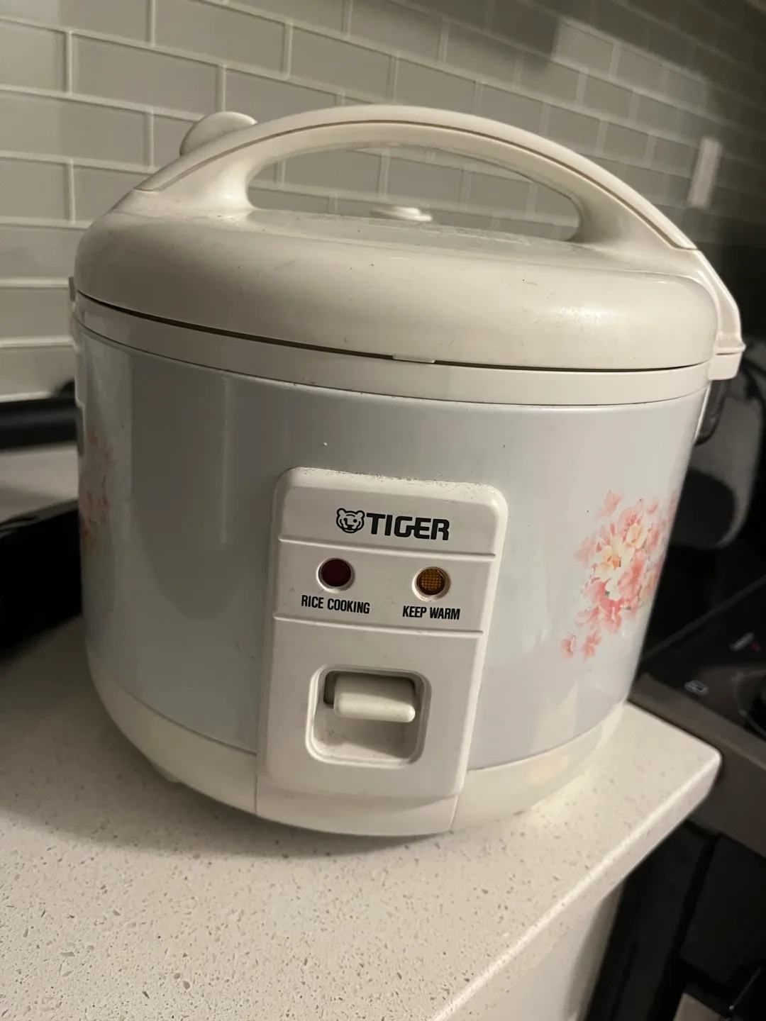 Tiger Rice Cooker thumbnail