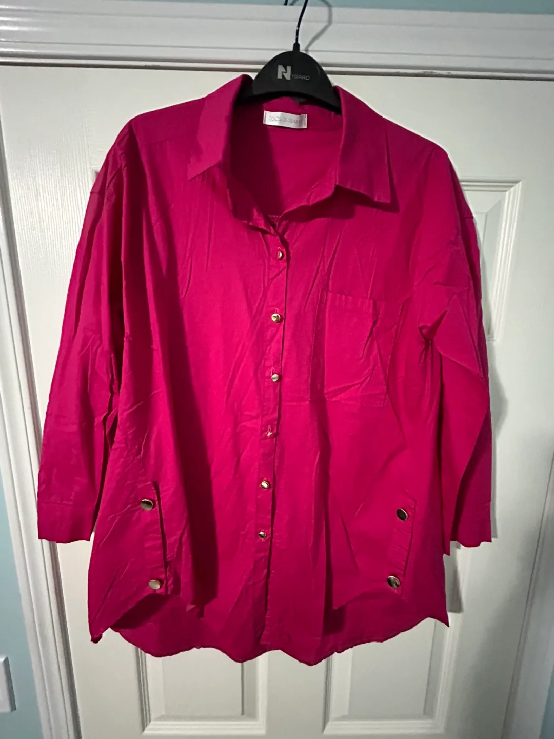 New Fuchsia Button-Down Shirt-L-XL thumbnail