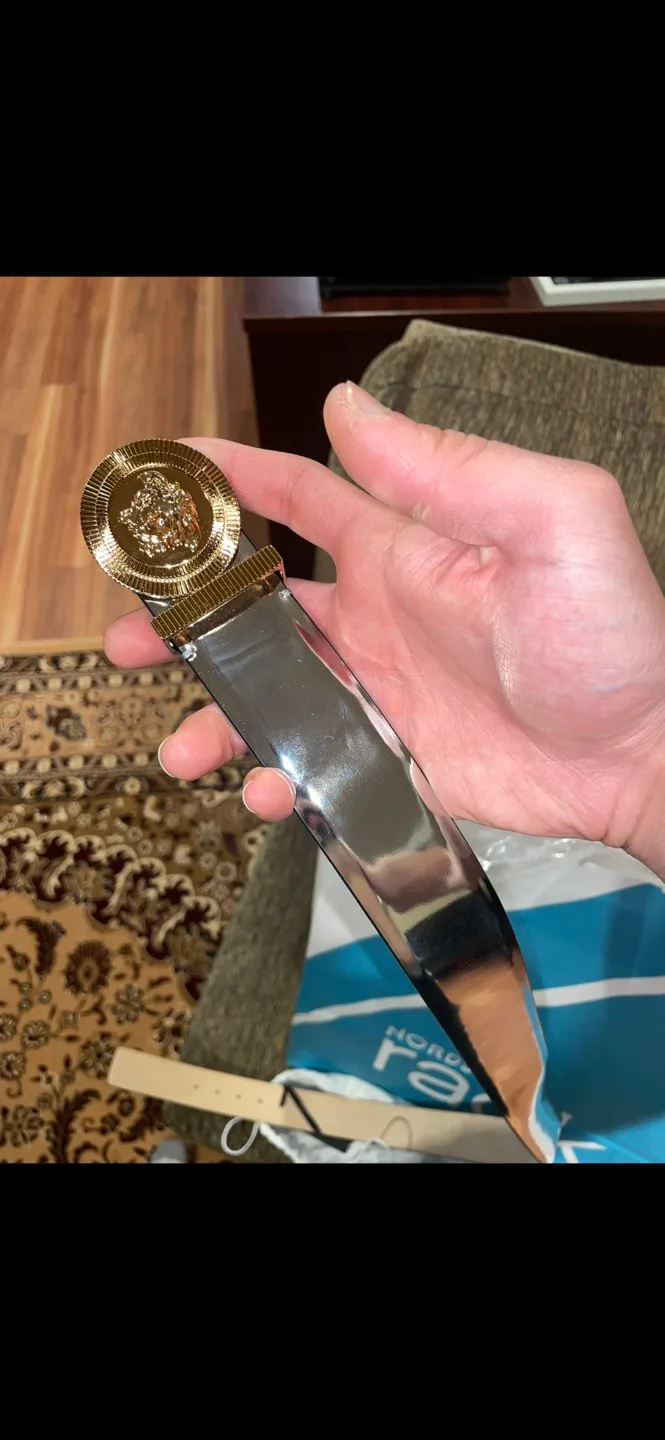 Versace Belt image indicator(2)