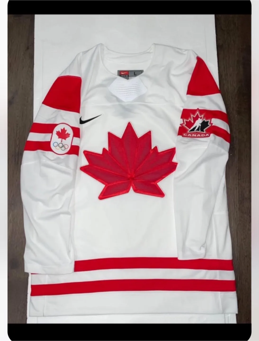 Nike Team Canada Olympic Jersey thumbnail