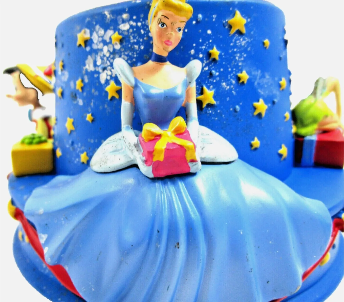 NEW Disney musical Snow Globe Figurine image indicator(4)