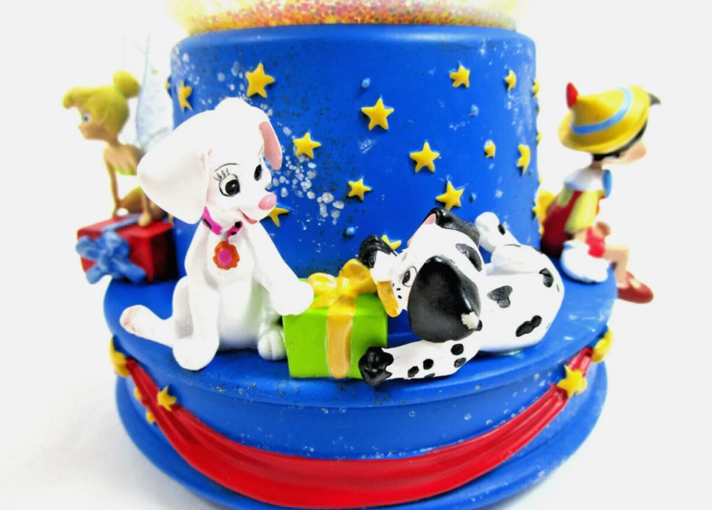 NEW Disney musical Snow Globe Figurine image indicator(3)