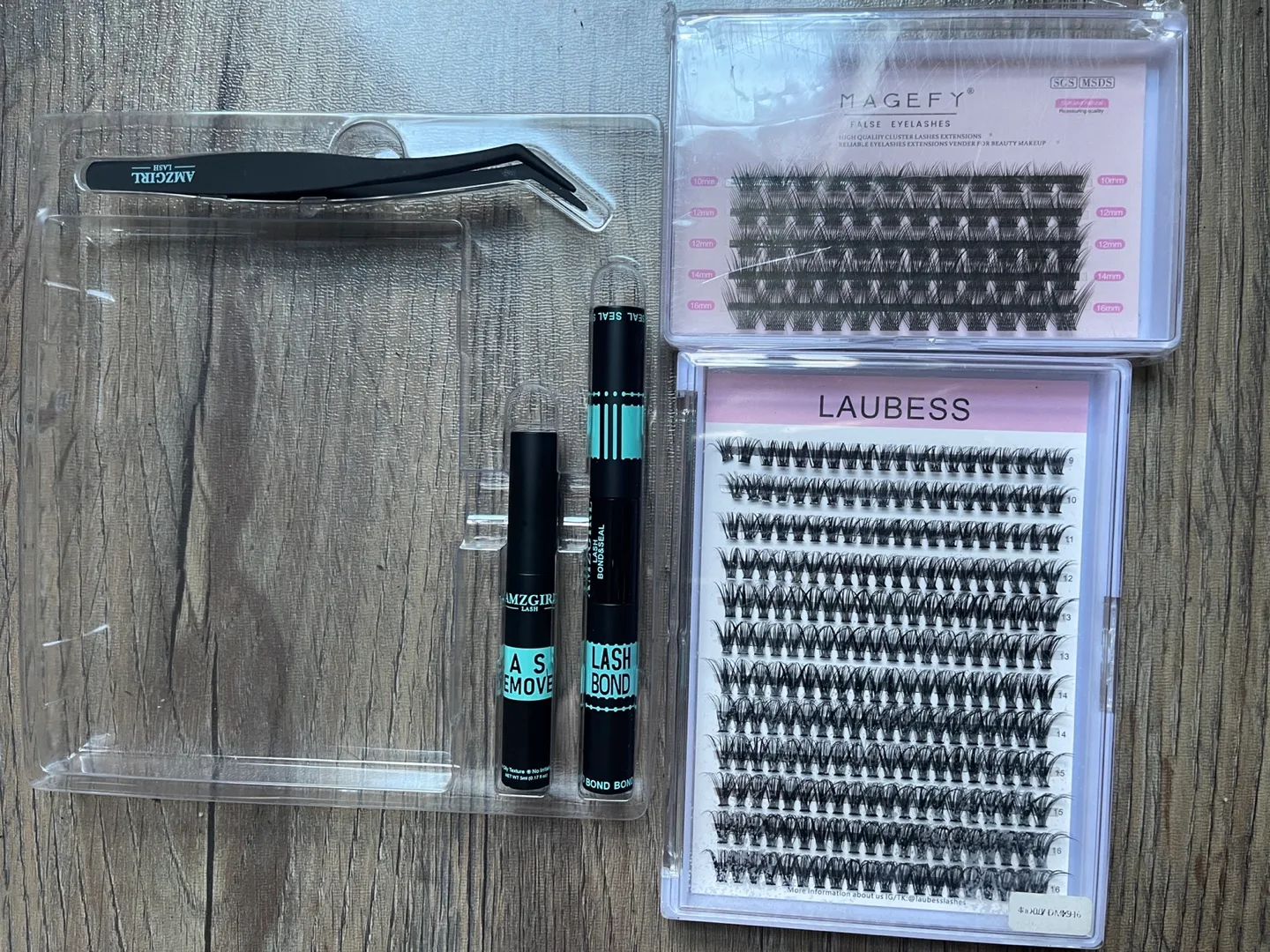 Cluster Lashes Kit 🇨🇦 image indicator(2)