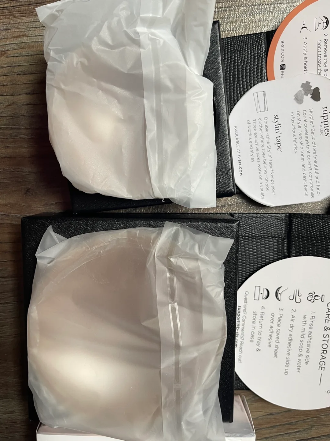 Adhesive Silicone Nipple Cover 🇨🇦 image indicator(2)