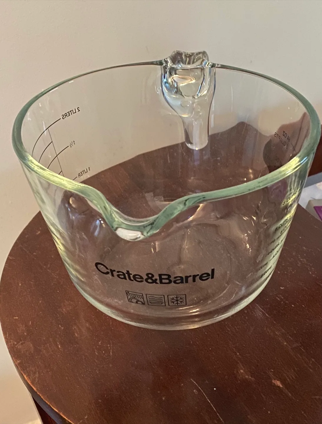 Crate & Barrel 8 Cup Measuring Cup