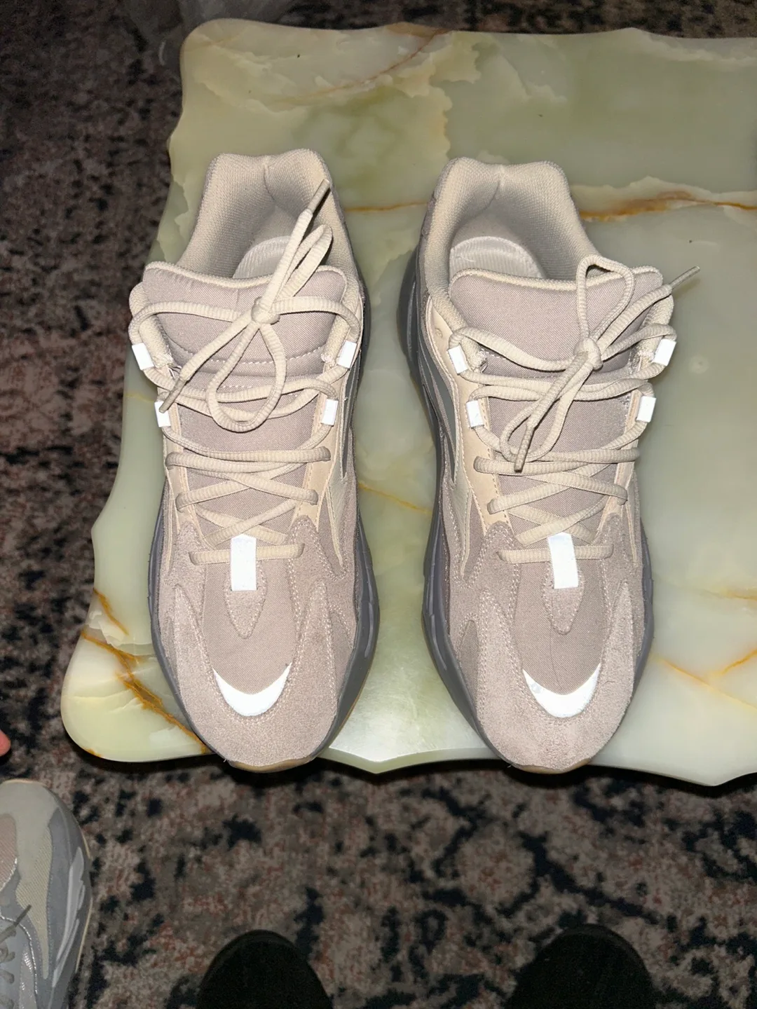 Adidas Yeezy Boost 700 V2 Cream