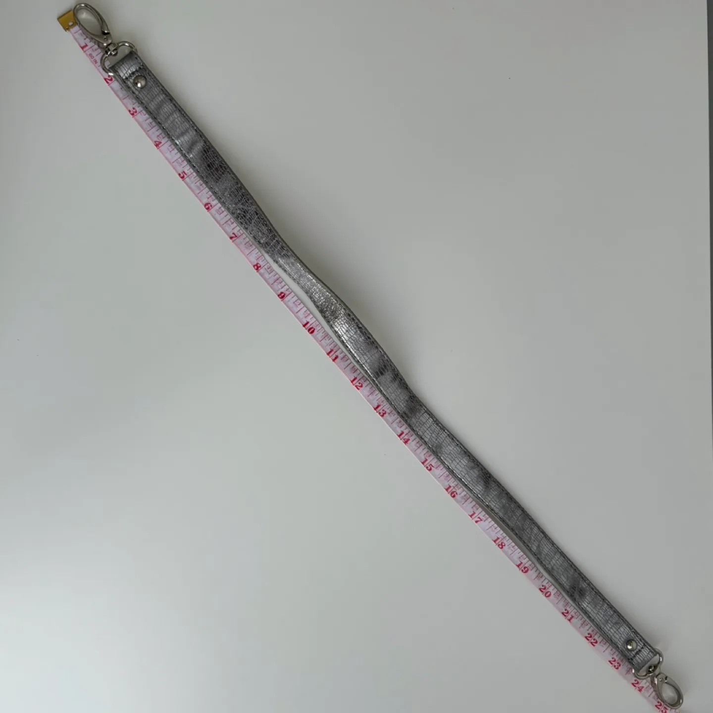 Metallic Silver Shoulder Bag image indicator(6)