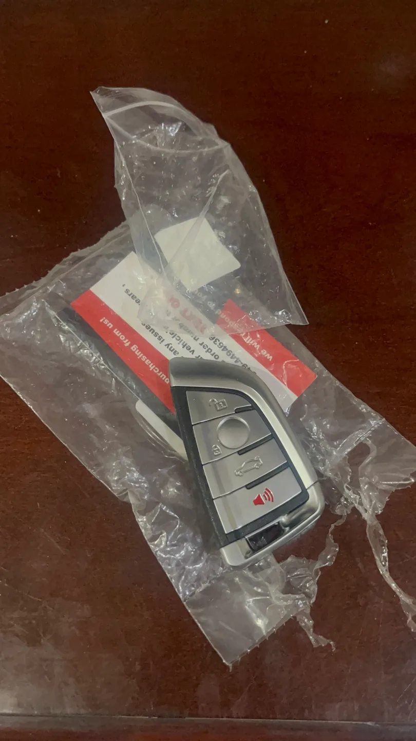 BMW Car Key thumbnail