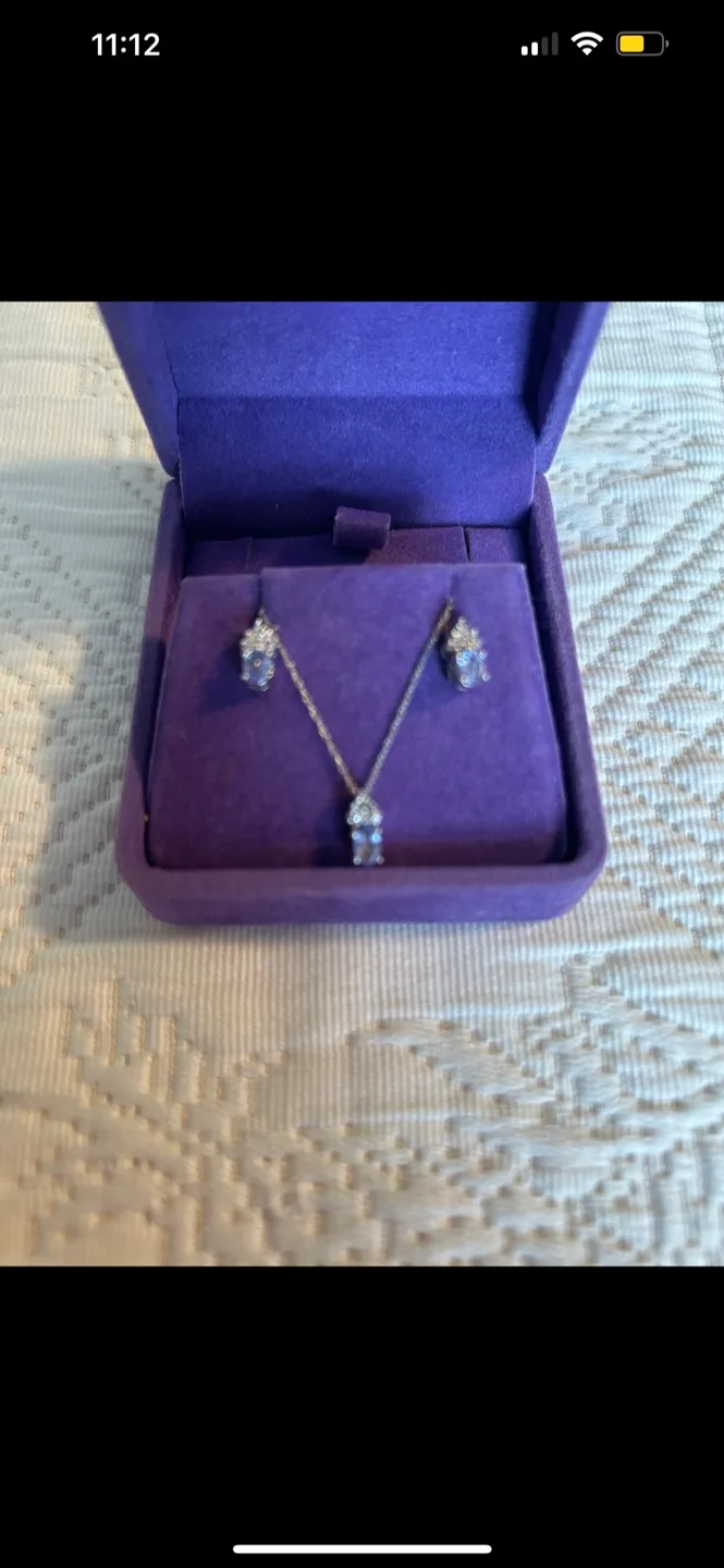 Brand New Ben Moss Necklace & Earring Set thumbnail