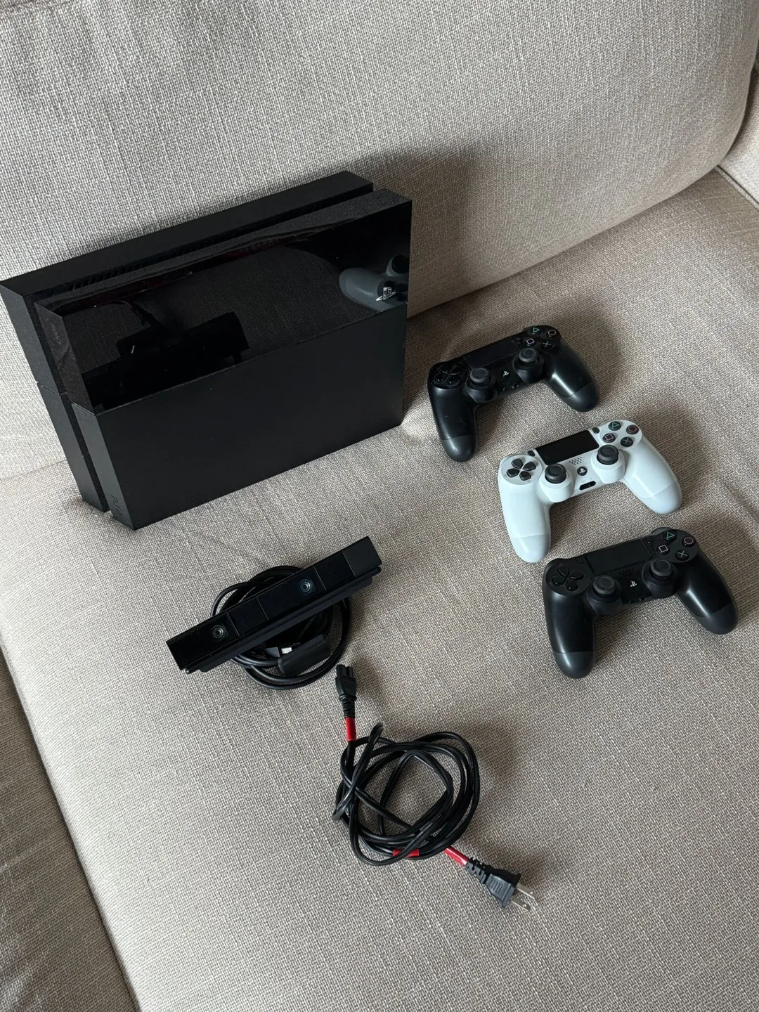 PlayStation 4 Console with 3 Controllers and Camera thumbnail