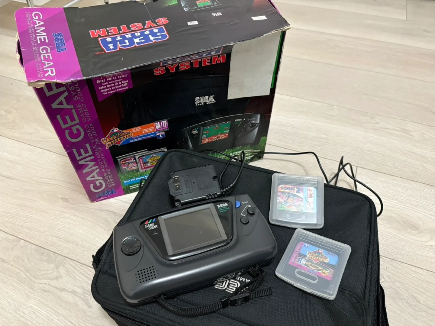 Vintage SEGA Game Gear thumbnail