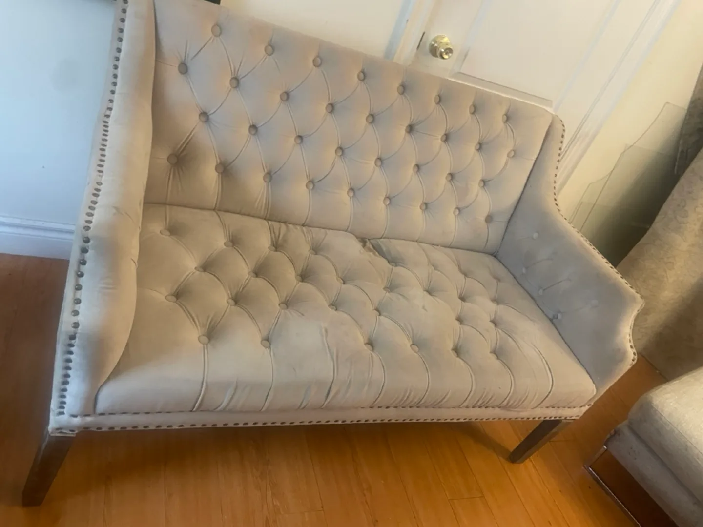 Tufted Settee - GH Johnson*Today only thumbnail