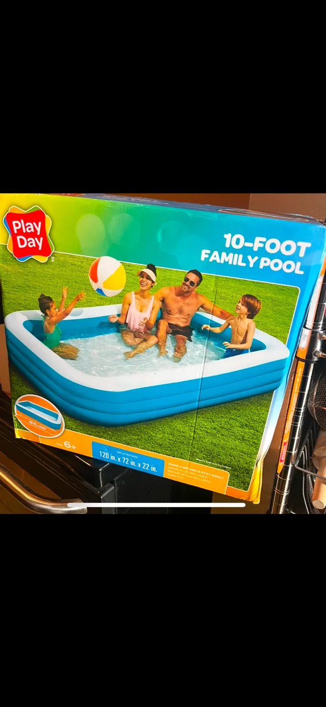 Play Day 10-Foot Family Pool (New) thumbnail