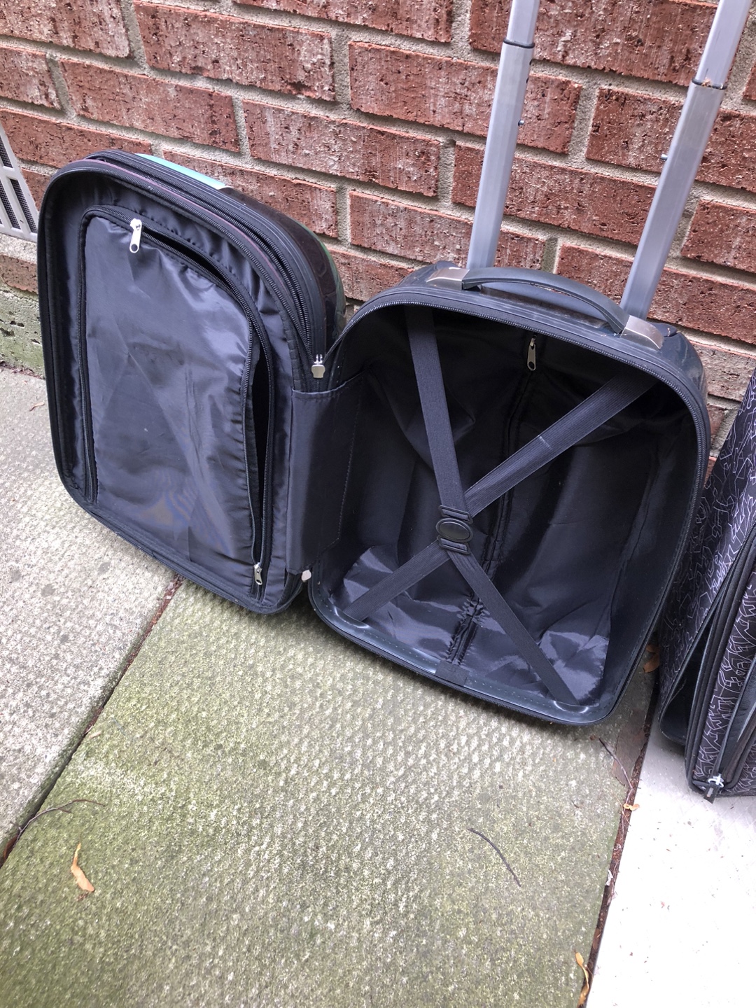 Marvel Avengers Kids Rolling Luggage Suitcase - photo 2