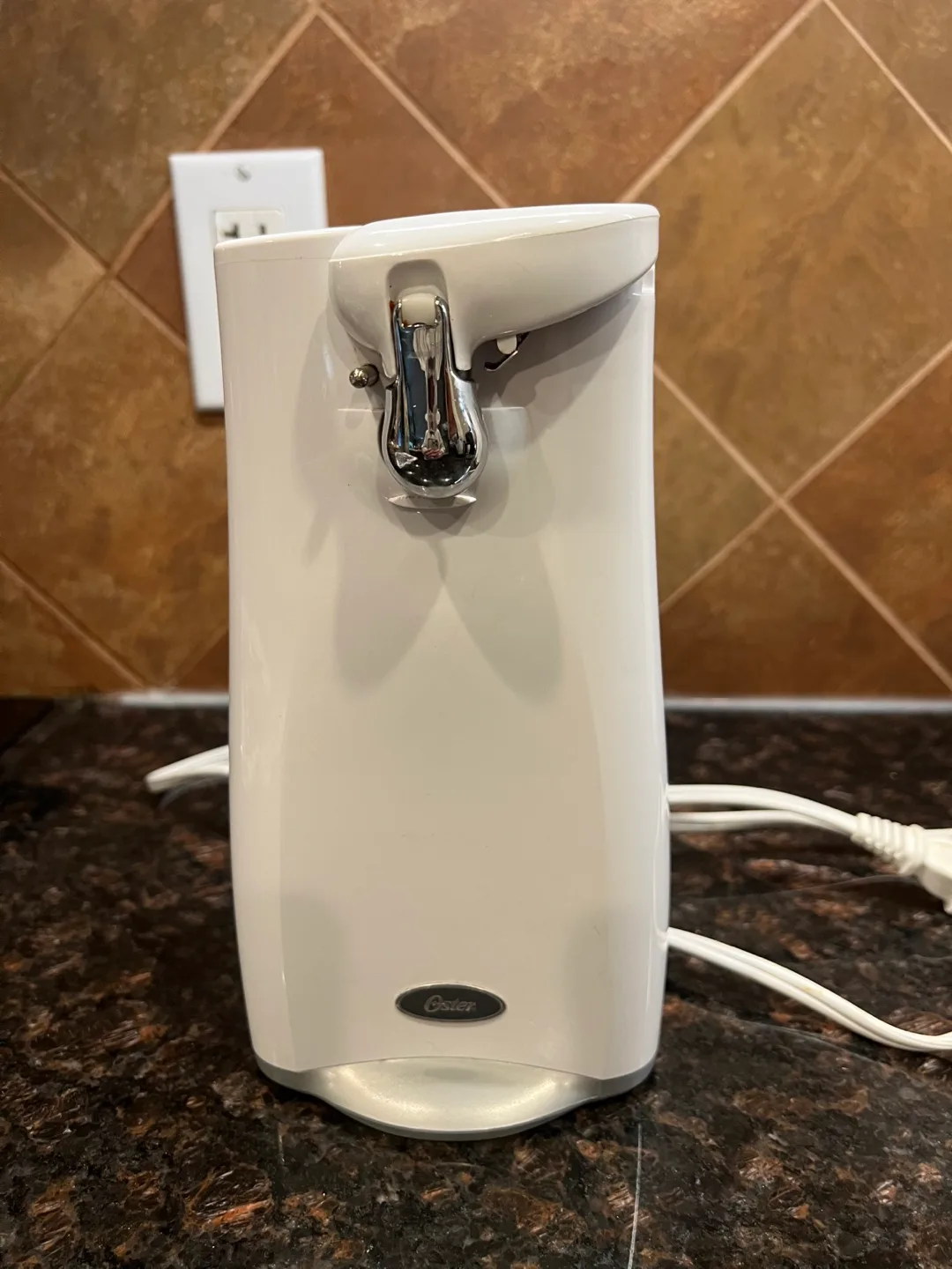 Oster Electric Can Opener thumbnail