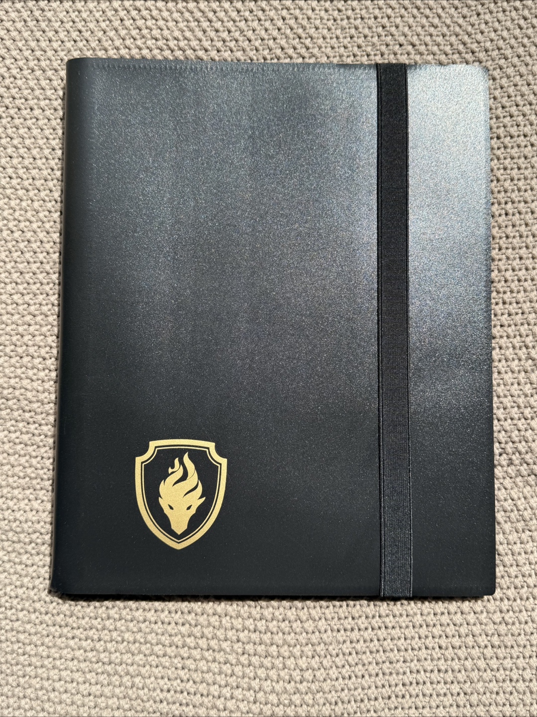 Ringless Fabmaker Card Binder - 396 Pockets