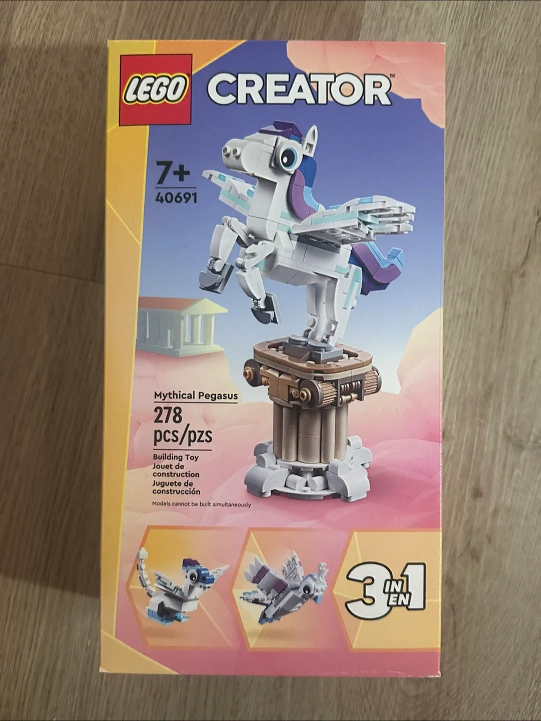 BRAND NEW LEGO Creator 40691 Mythical Pegasus (278 pcs) thumbnail