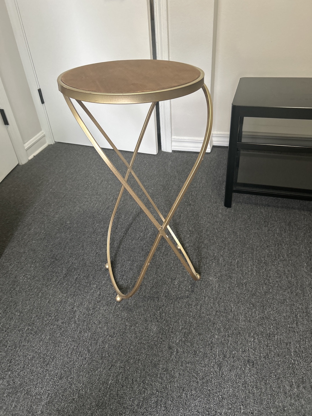 Gold Accent Table - Like New! - photo 3