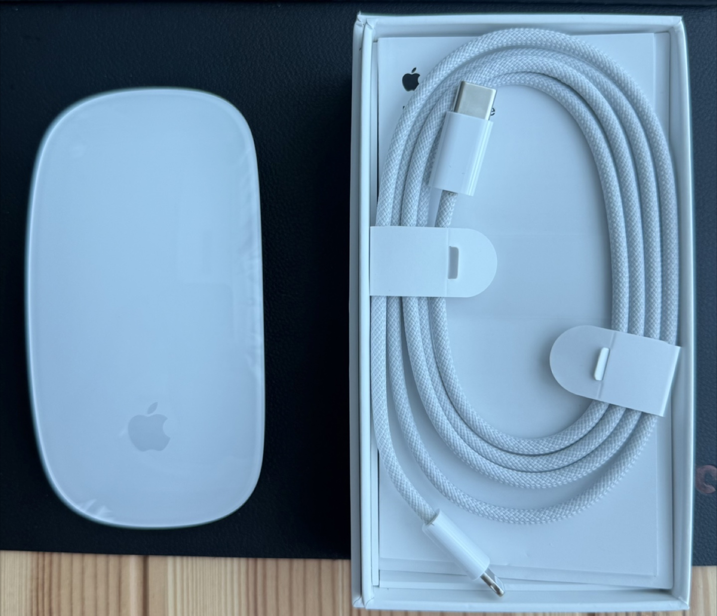 Apple Magic Mouse 2 - photo 2