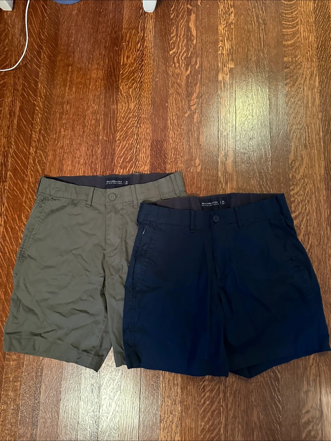 Abercrombie & Fitch men’s Shorts - XS thumbnail