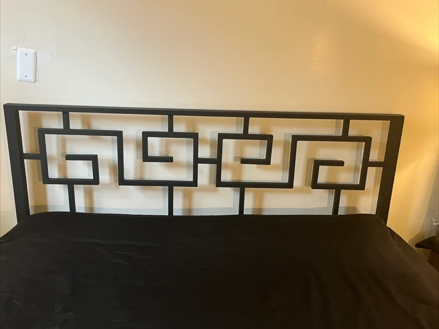 Black Metal Headboard - Queen thumbnail