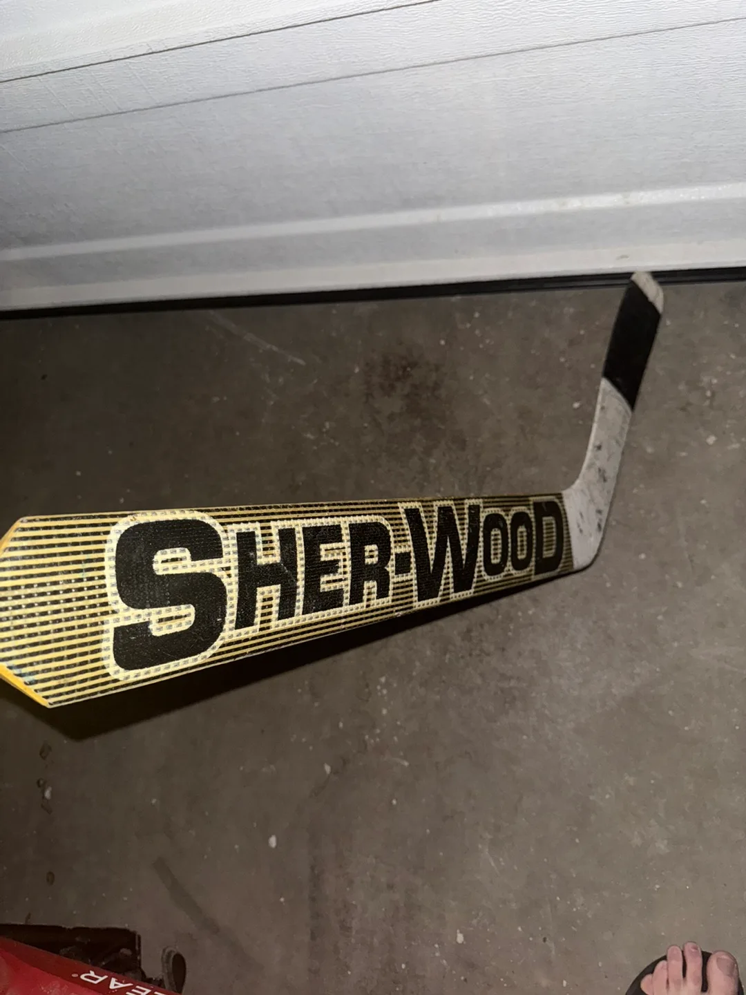 Sher-Wood 9950 Hockey Stick thumbnail