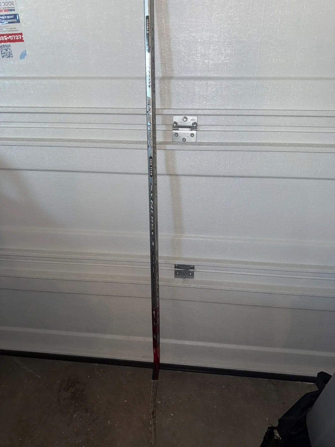 Easton Synergy Composite Hockey Stick thumbnail