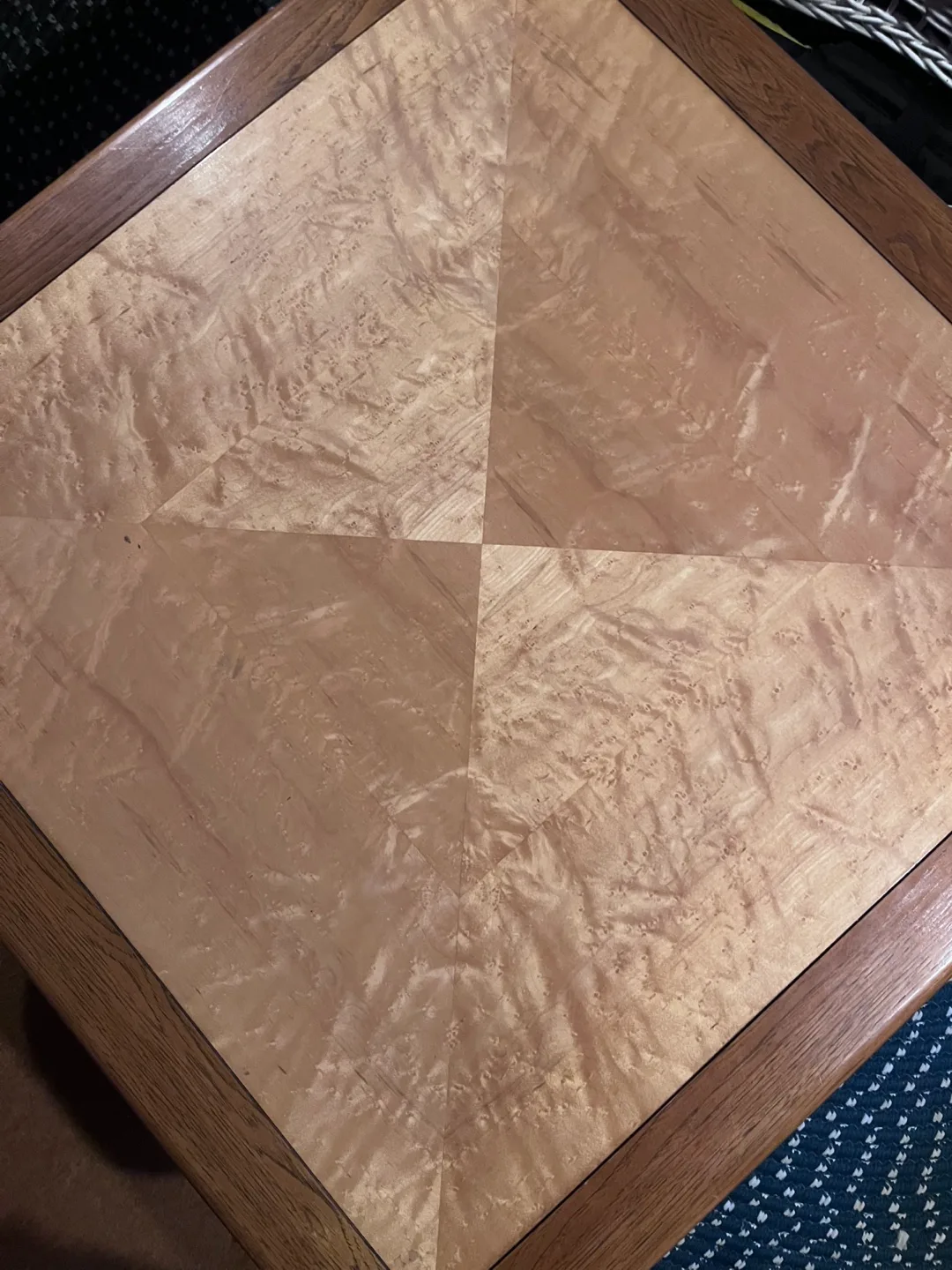 Coffee and Sofa Table image indicator(3)