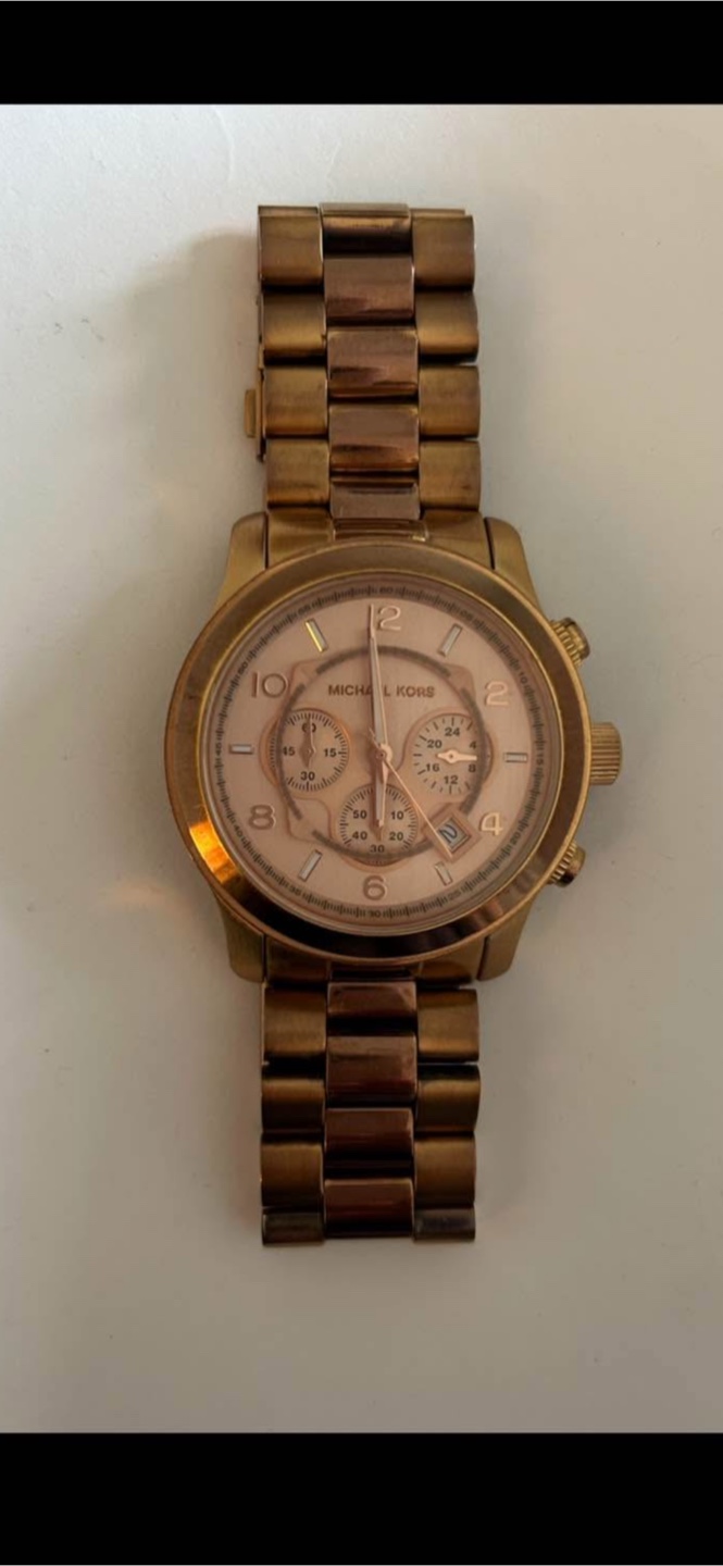 Michael Kors Rose Gold Tone Quartz Chronograph Wristwatch