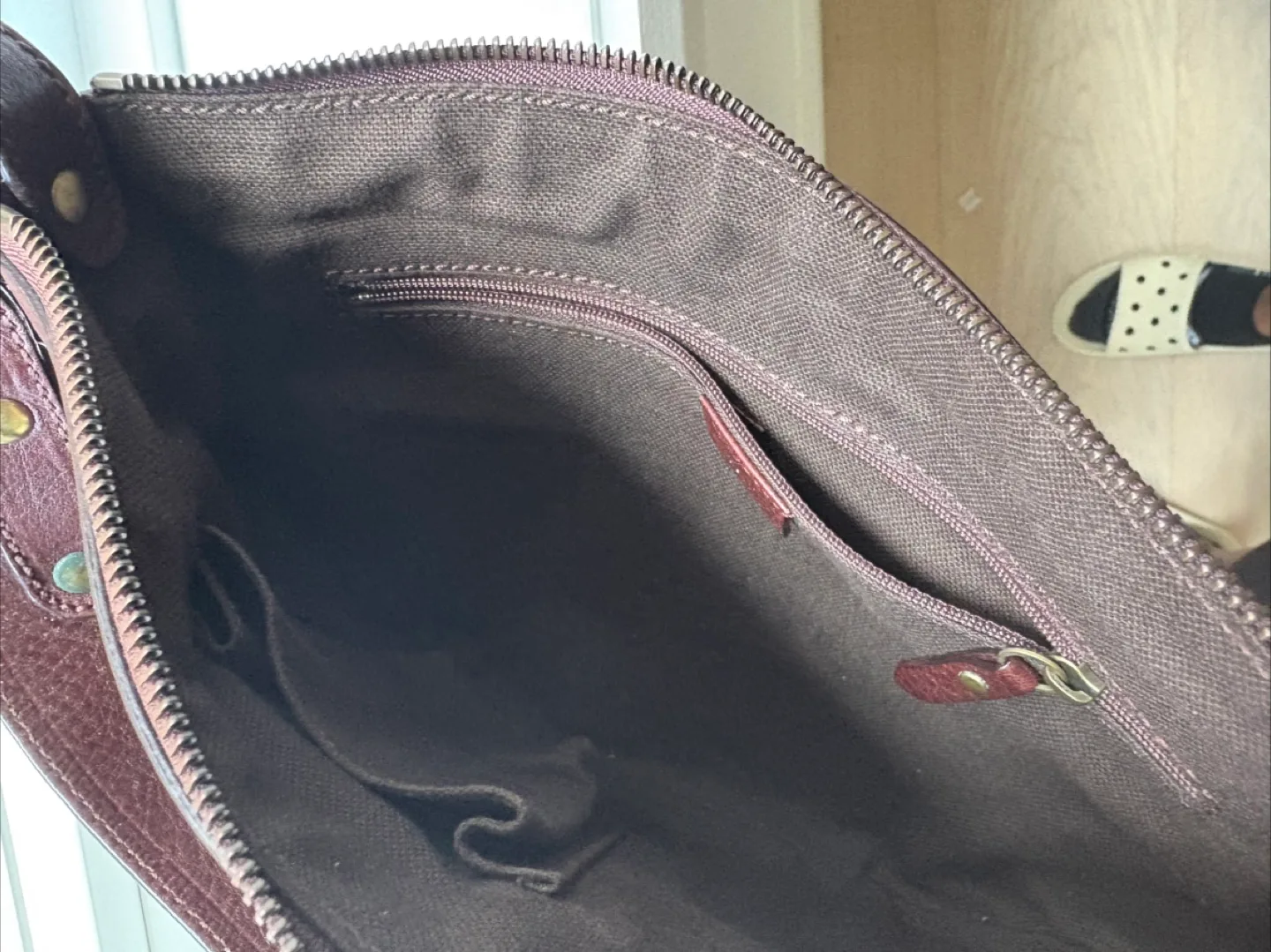 Burberry Brown Leather/Suede Shoulder Bag image indicator(4)