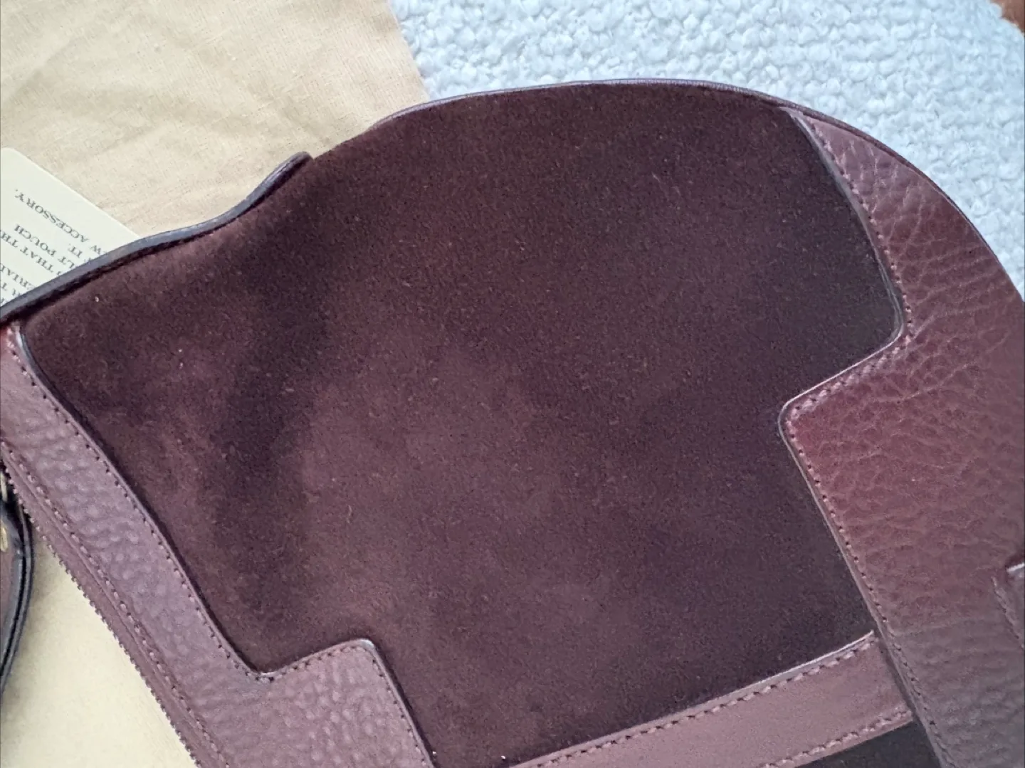 Burberry Brown Leather/Suede Shoulder Bag image indicator(9)