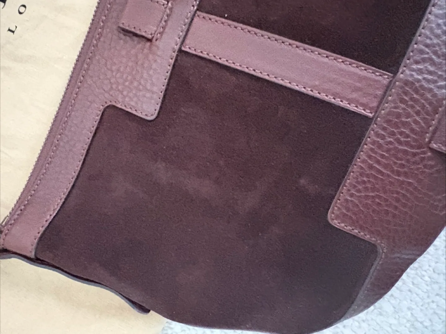 Burberry Brown Leather/Suede Shoulder Bag image indicator(8)