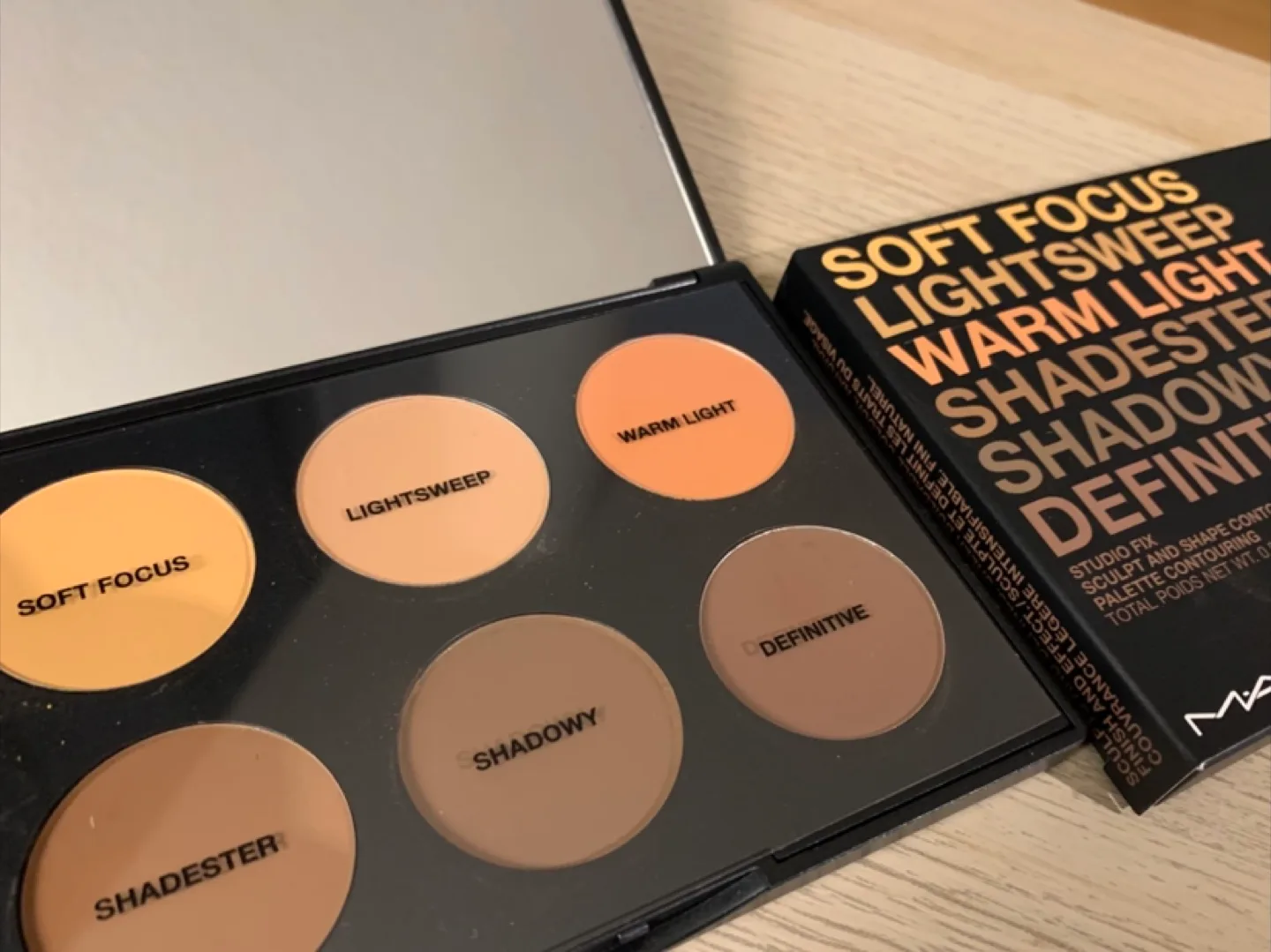 MAC Studio Fix Sculpt & Shape Contour Palette thumbnail