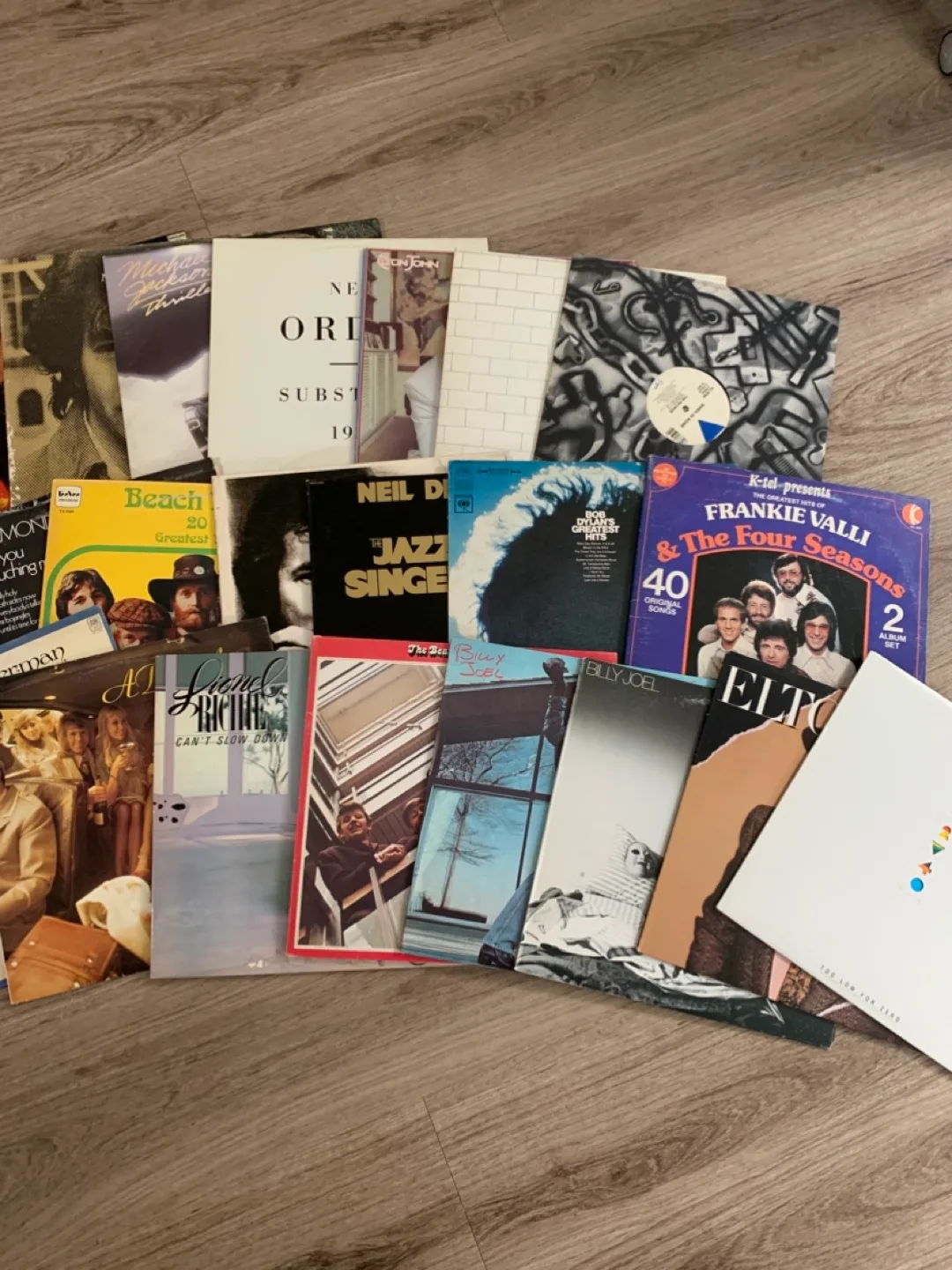 Vinyl Record Lot image indicator(2)