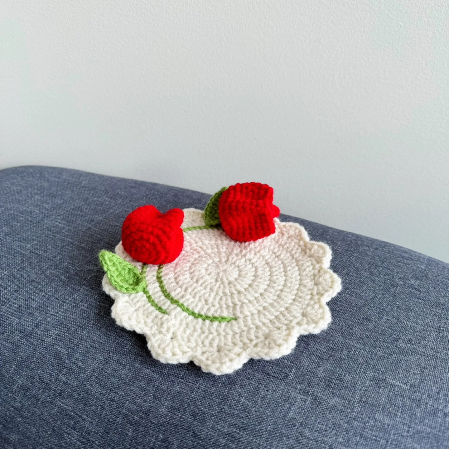 Handmade Crochet Coaster with 3D Red Tulips image indicator(4)