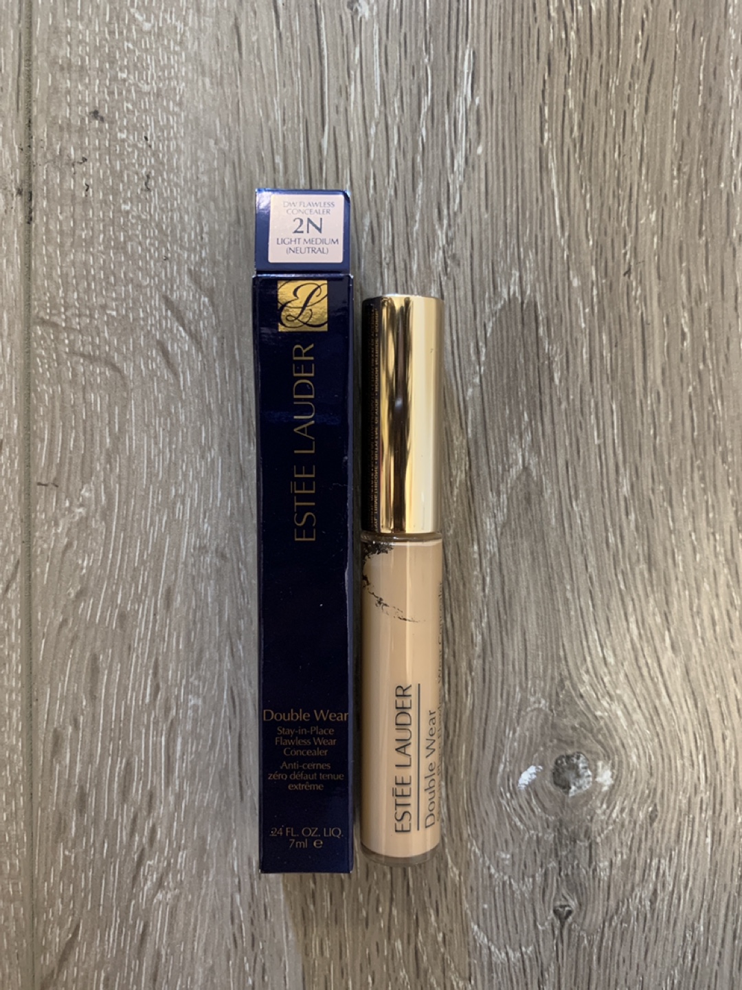 Estee Lauder Double Wear Concealer - 2N Light Medium