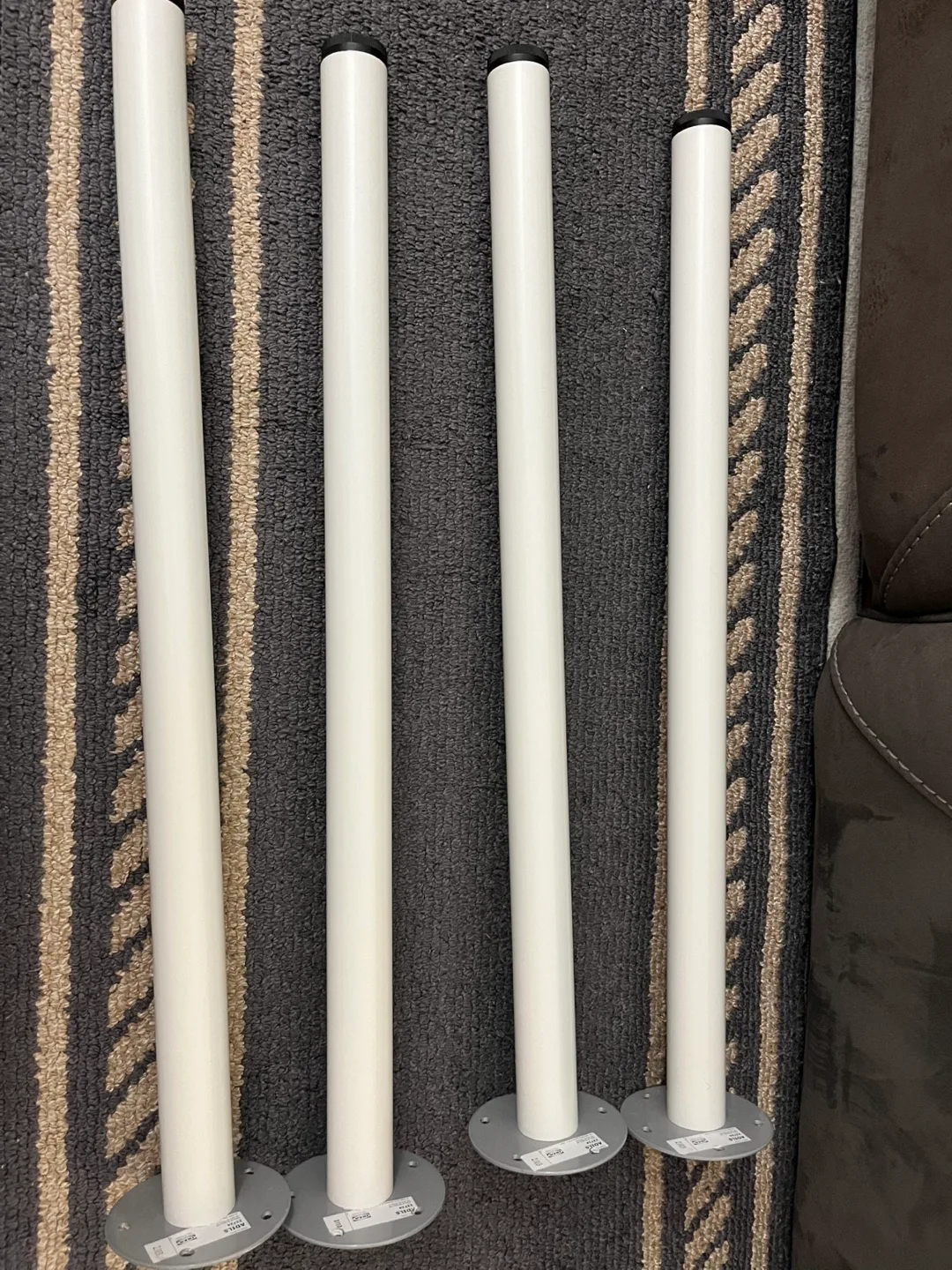 ✨Like New✨ IKEA ADILS White Table Legs 🇨🇦 thumbnail